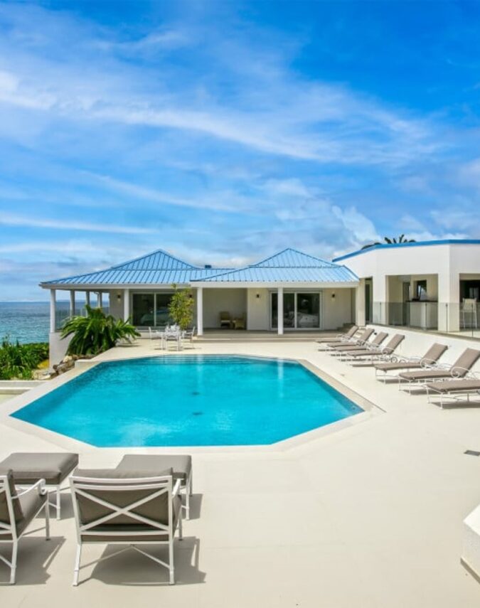 Clifftop Oceanfront Villa