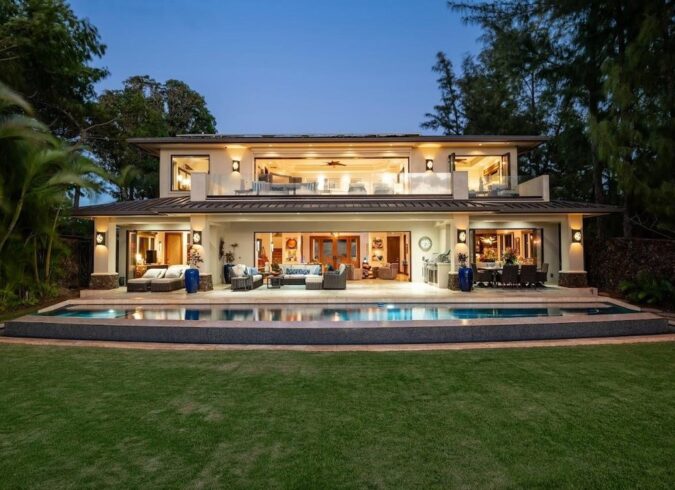 Halama Beachfront Sunset Villa